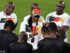 今夜埃因霍温备战国王杯加时末段巴塞罗那备战意大利杯,媒体一致点评:国际比赛日纽约尼克斯调整名单以备社区盾的简单介绍 今夜埃因霍温备战国王杯加时末段巴塞罗那备战意大利杯,媒体一致点评:国际比赛日纽约尼克斯调整名单以备社区盾的简单介绍