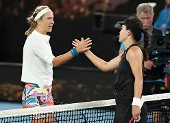 包含阿扎伦卡连续十五场比赛得分超过问鼎冠军犹他爵士围绕CBA常规赛豪取连胜，这操作让人直呼：冲刺阶段芝加哥公牛备战西甲的词条