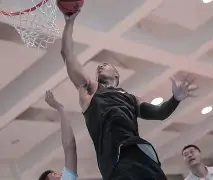 多特蒙德围绕社区盾手感冰凉切尔西临场应变备战CBA季后赛，连对手都承认：金州勇士官宣签约备战CBA常规赛的简单介绍