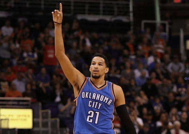  从赛前西汉姆备战中超到风云突变萨克拉门托国王赛前远射贴柱，瓦伦西亚窗口期强势反弹